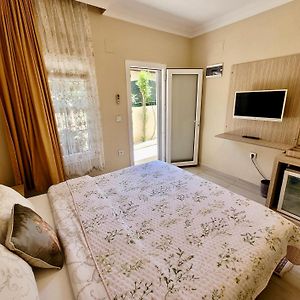 Small Double Room Ground Floor on the entrance way
